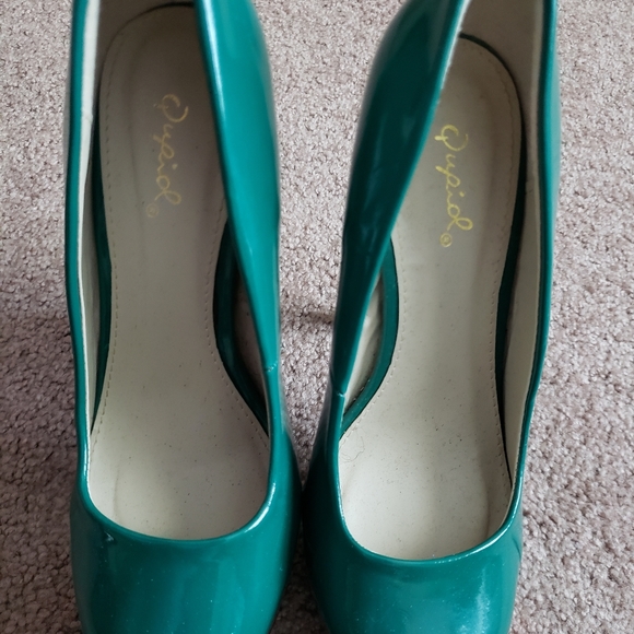 Platform Heels - Picture 7 of 10